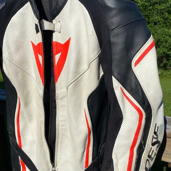 Meet your Posher, Emily's - Picture 1 of 1